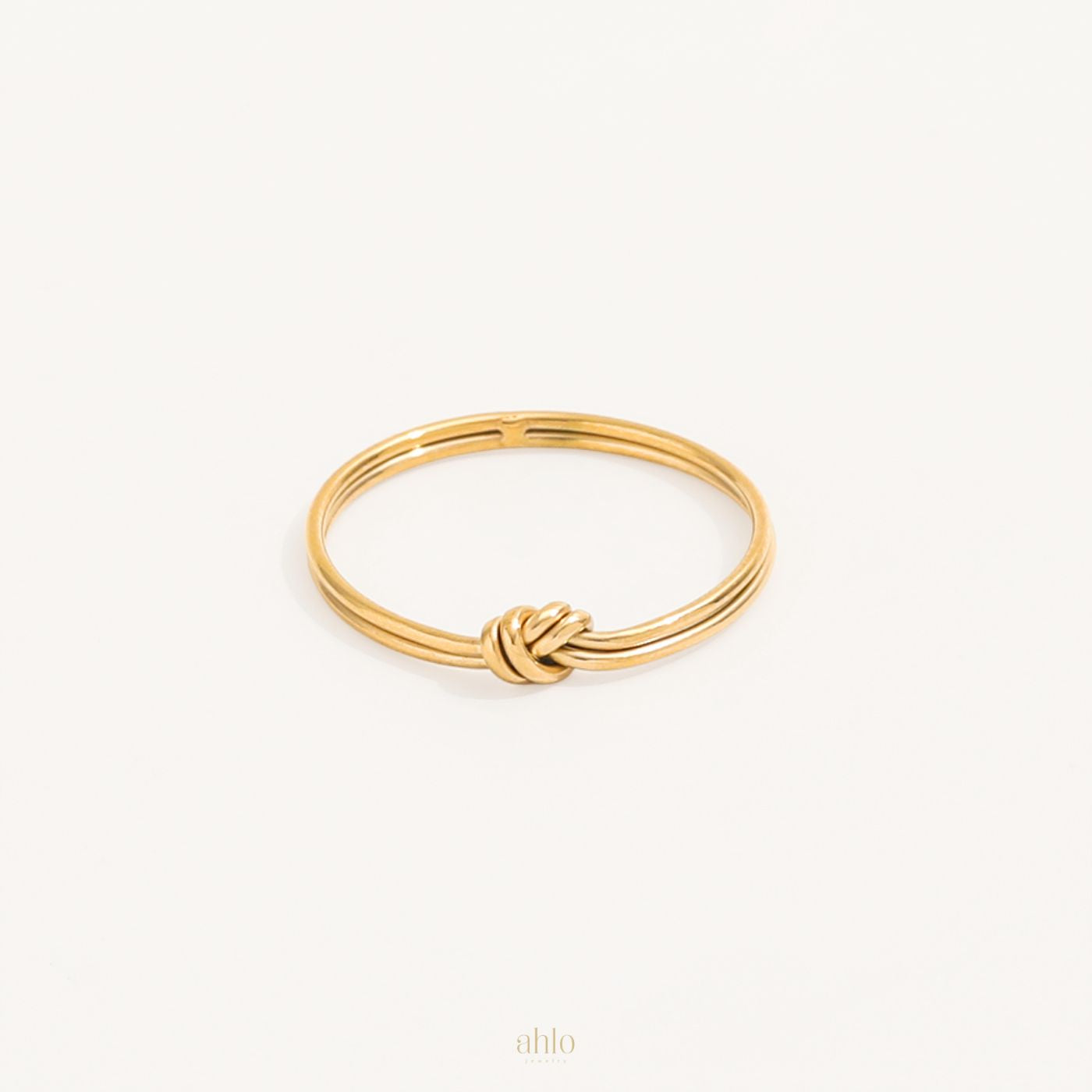 Delicate Knot Ring