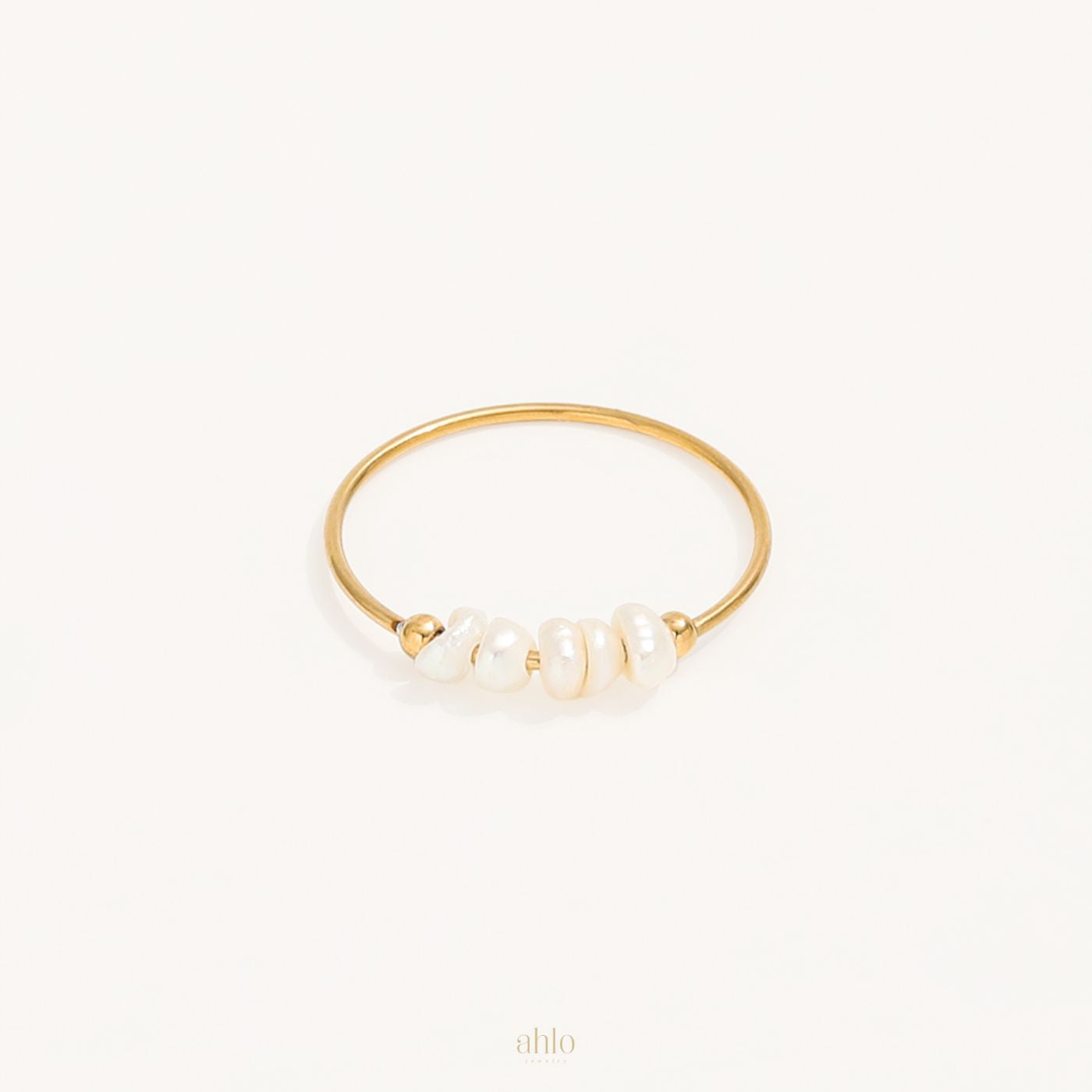 Delicate Pearls Ring