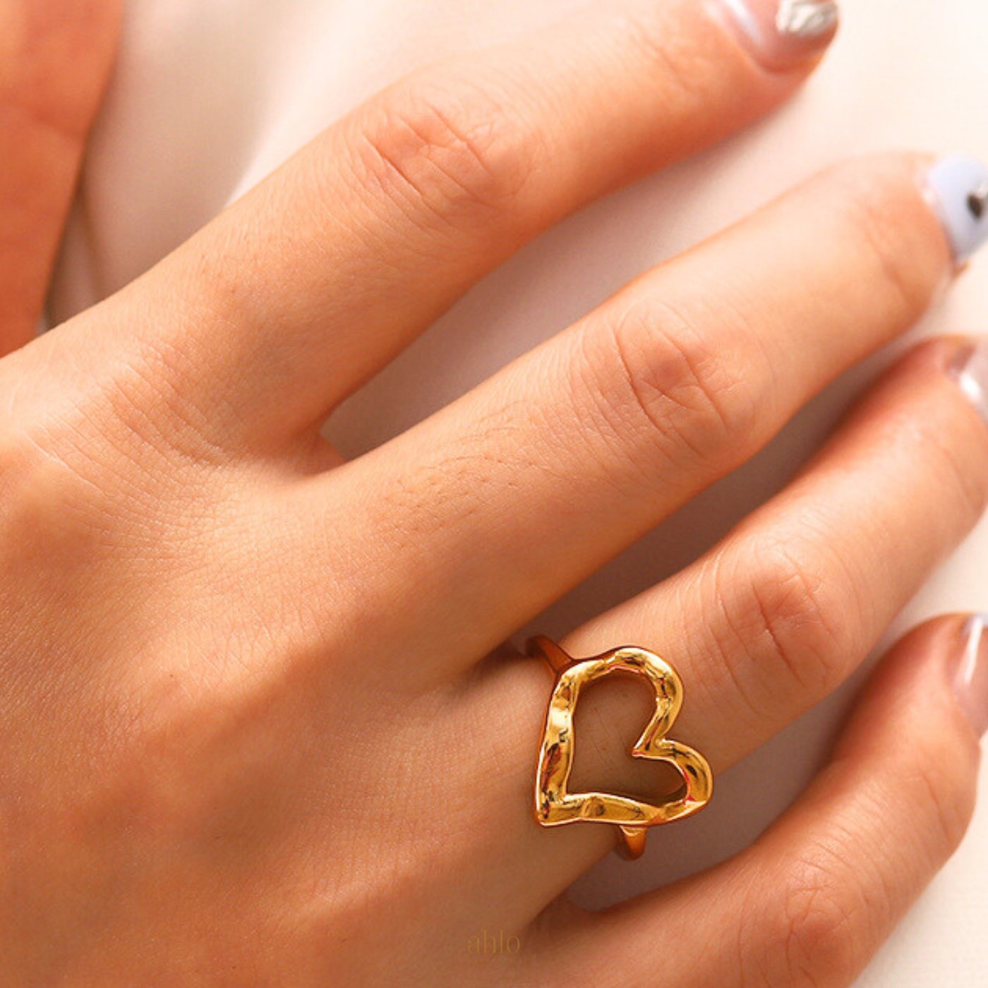 Golden-Heart-Statement-Ring-anel-ouro