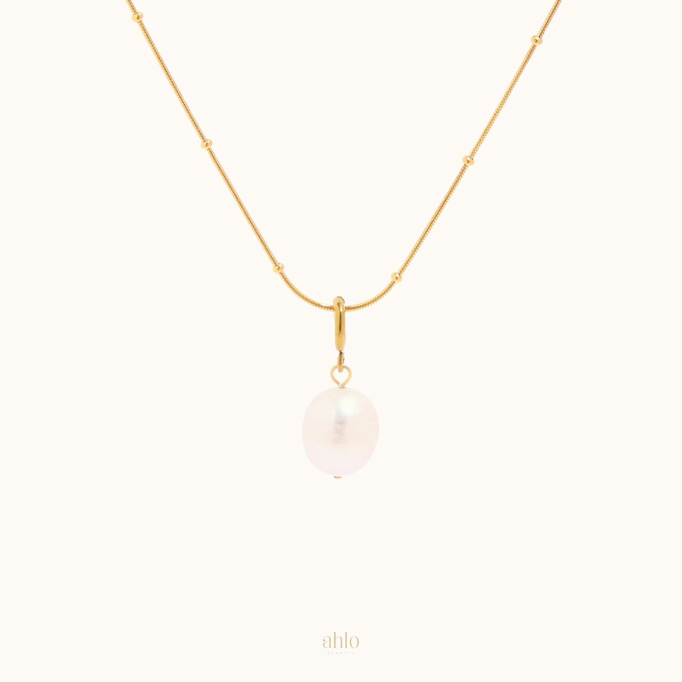 Pearl Pendant Necklace