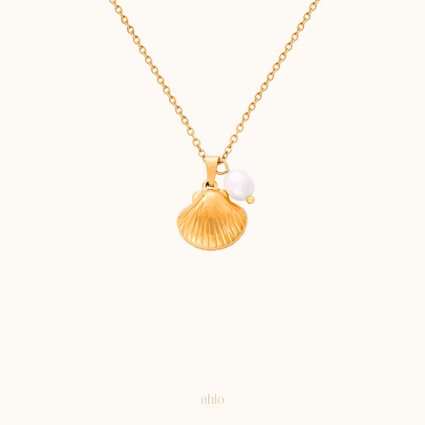 Shell & Pearl Pendant Necklace